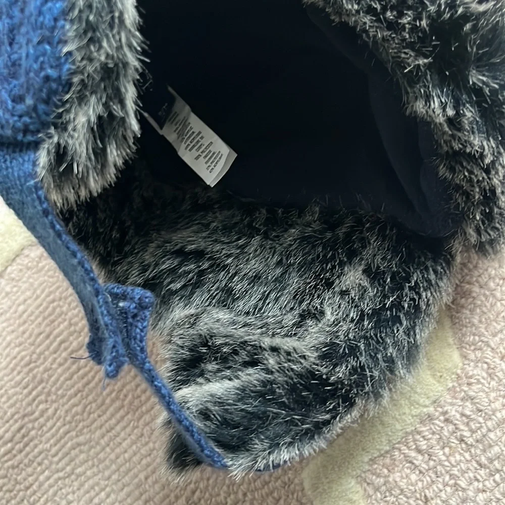 Childrens place hat